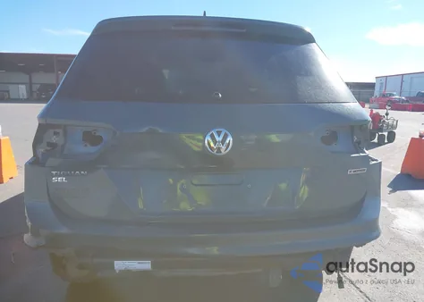 2021 Volkswagen Tiguan 2.0T Se/2.0T Se R-Line Black/2.0T Sel from USA, damaged, VIN 3VV2B7AX9MM150782